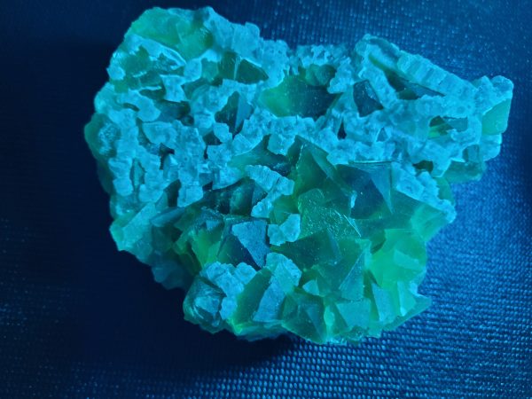 Fluorite under UVC