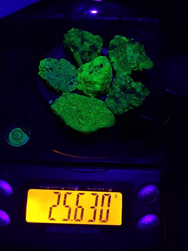 25 Grams of Autunite Fragments in a Lead Pig, Bulk Uranium Ore - China