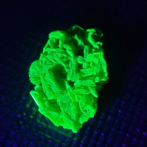 3.6g Natural Autunite Crystal Fluorescent Uranium Ore Specimen