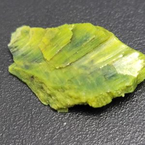 3g autunite shard
