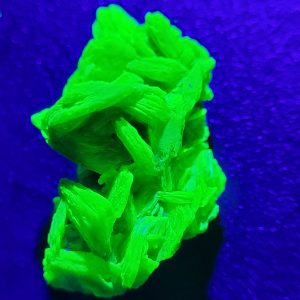 4g meta-autunite on matrix