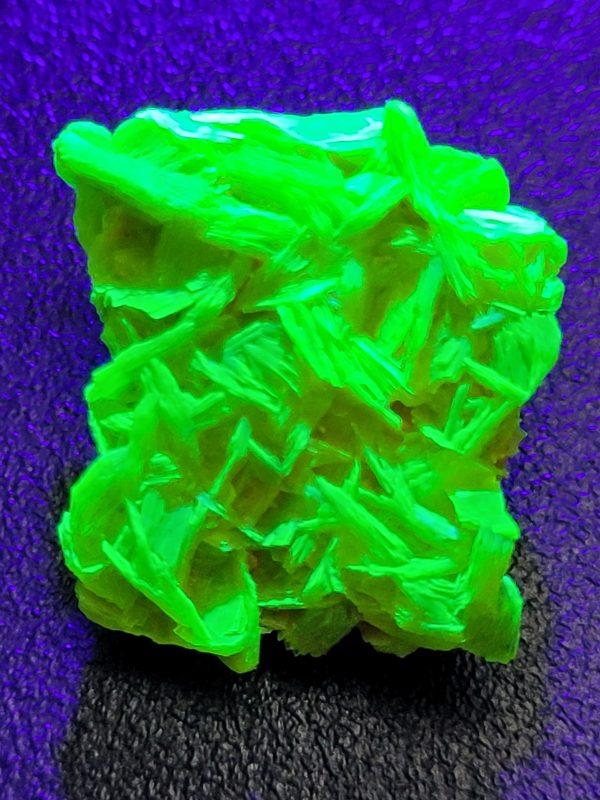 3g meta-autunite crystal specimen under uv light