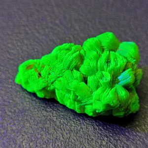 4.1 gram Lamellar  Autunite Crystal for sale