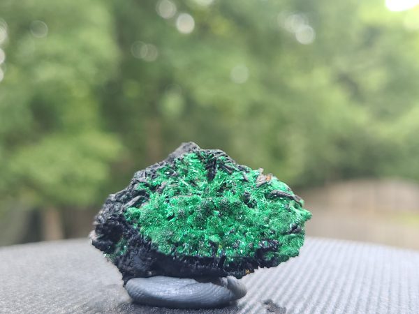 Both malachite and heterogenite are known to occur in non-radioactive forms and are not typically considered radioactive minerals. Radioactivity in minerals is usually associated with the presence of specific radioactive elements, such as uranium, thorium, or potassium.
