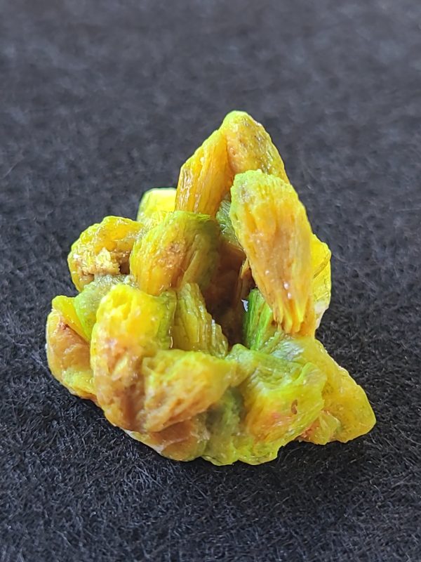 Meta-autunite Crystal, 5 Grams - Stabilized - Fluorescent Uranium Ore Specimen - China buy uraNIUM ORER