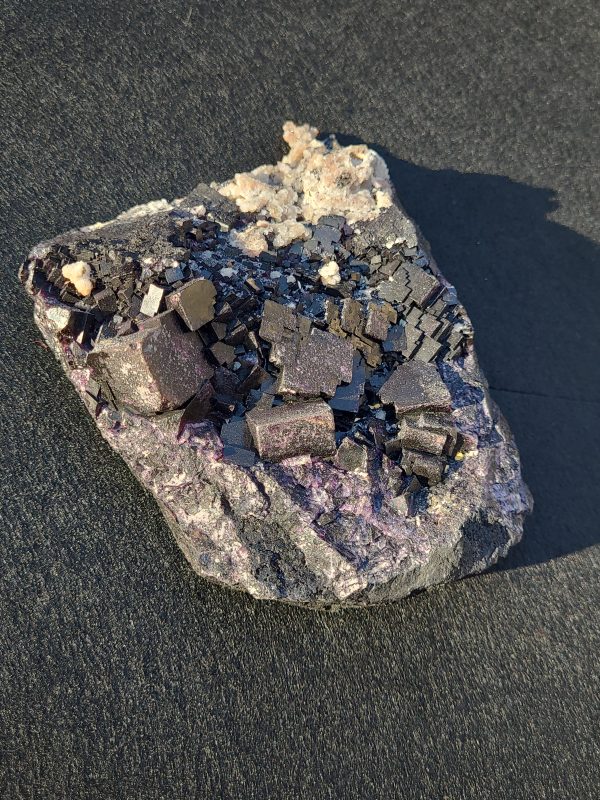nite (Stinkspar/Fluorite) from Wolsendorf, Bavaria - 1.8 Pounds