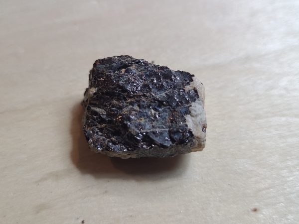 Samarskite-(y) Rare Earth Element - Yttrium Source - Thorium & Uranium Ore - North Carolina