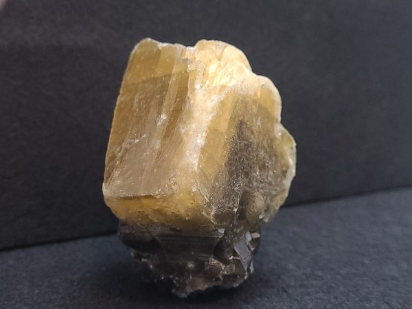 Trapezoidal Radian Barite Crystal - Ganzhou, China