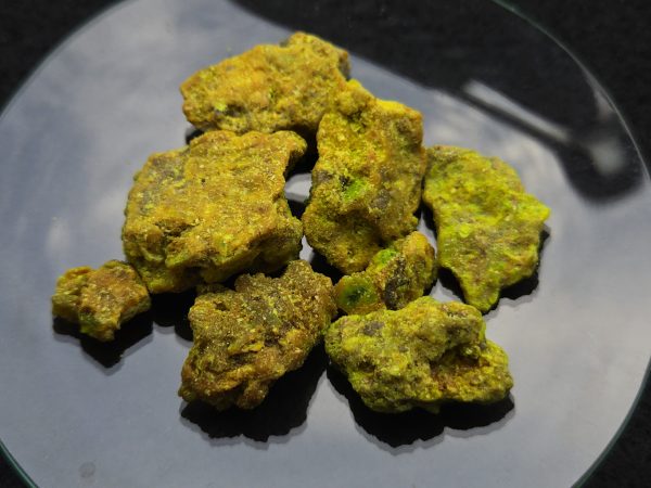 25 Grams of Autunite Fragments in a Lead Pig, Bulk Uranium Ore - China - Image 4