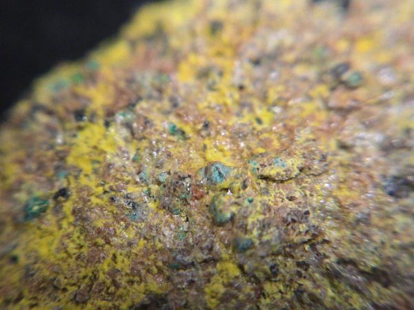 Phurcalite nd Brochantite on Matrix