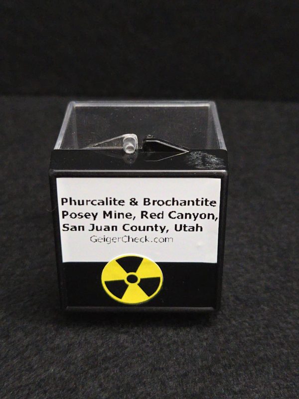 Phurcalite nd Brochantite on Matrix