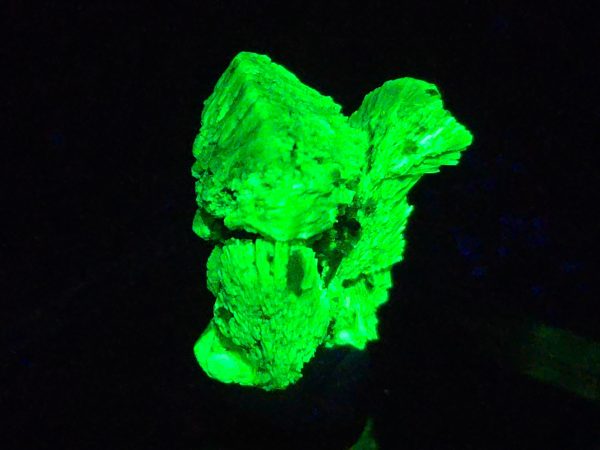 Lamellar Autunite Crystal  - Fluorescent Uranium Ore,  5.2 Grams - Image 4