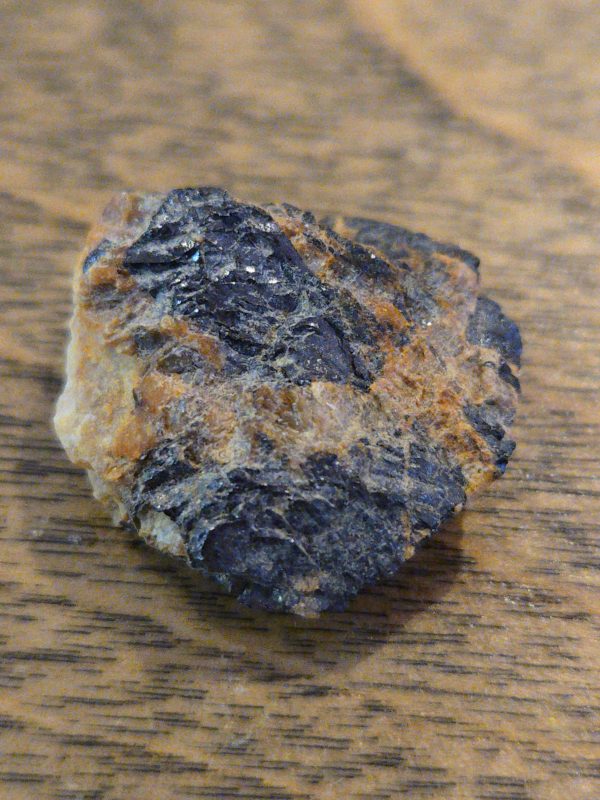 Samarskite-(y) in Matrix North Carolina USA