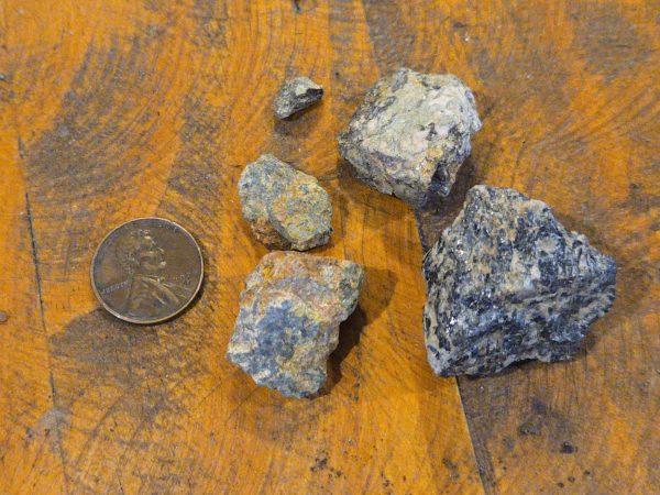 Samarskite-(y) 5 Pc Lot North Carolina USA