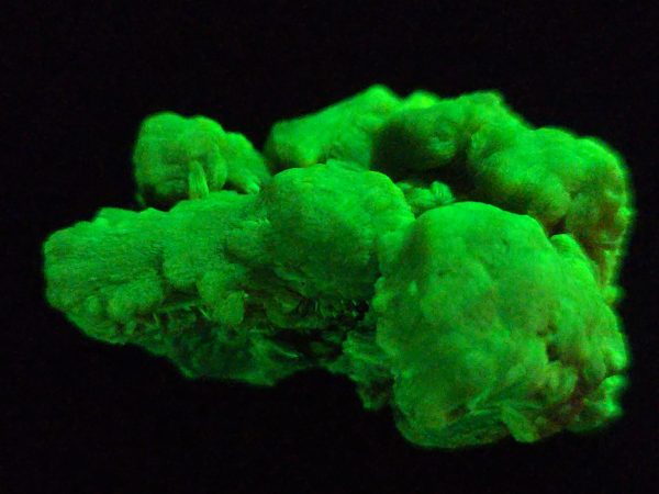 Lamellar Autunite Crystal - Fluorescent Uranium Ore, 11 Grams