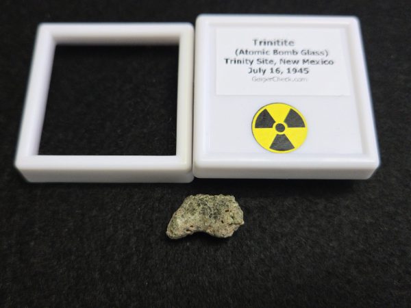 Trinitite (Atomic Bomb Glass), 1020mg - Trinity Site, New Mexico, July 16, 1945 - Image 7