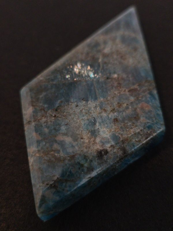 Blue Apatite Crystal with Unknown Radioisotope(s)- China - 98 Grams - Image 6