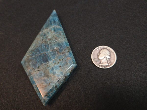 Blue Apatite Crystal with Unknown Radioisotope(s)- China - 98 Grams - Image 8