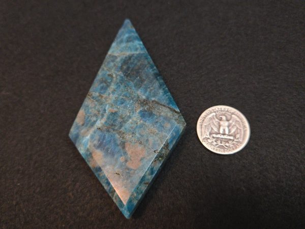 Blue Apatite Crystal with Unknown Radioisotope(s)- China - 98 Grams - Image 9