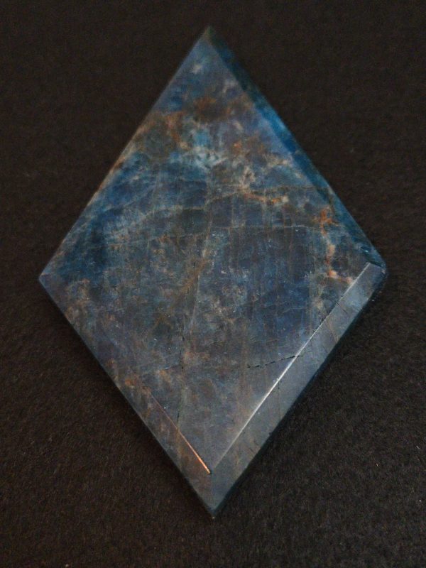 Blue Apatite Crystal with Unknown Radioisotope(s)- China - 161 Grams - Image 5