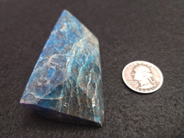 Blue Apatite Crystal with Unknown Radioisotope(s) - China - 127 Grams - Image 4