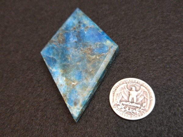 Blue Apatite Crystal with Unknown Radioisotope(s)- China - 53 Grams - Image 8