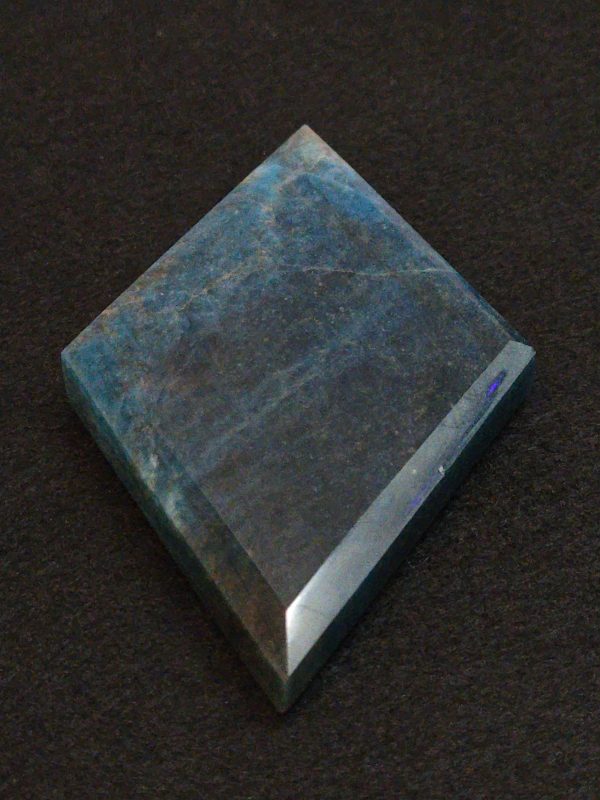 Blue Apatite Crystal with Unknown Radioisotope(s) - China - 148 Grams - Image 4