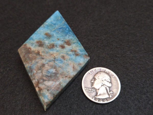 Blue Apatite Crystal with Unknown Radioisotope(s) - China - 52 Grams - Image 7