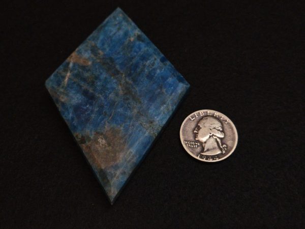 Blue Apatite Crystal with Unknown Radioisotope(s) - China - 88 Grams - Image 5