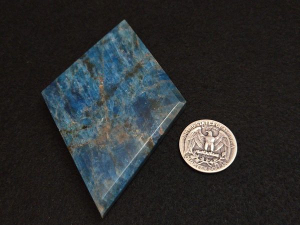 Blue Apatite Crystal with Unknown Radioisotope(s) - China - 88 Grams - Image 6