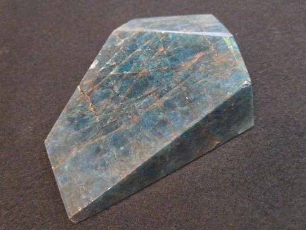 Blue Apatite Crystal with Unknown Radioisotope(s) - China - 199 Grams - Image 6