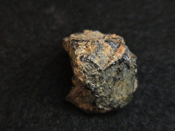 Samarskite-(y)  in Matrix  North Carolina USA - Image 5