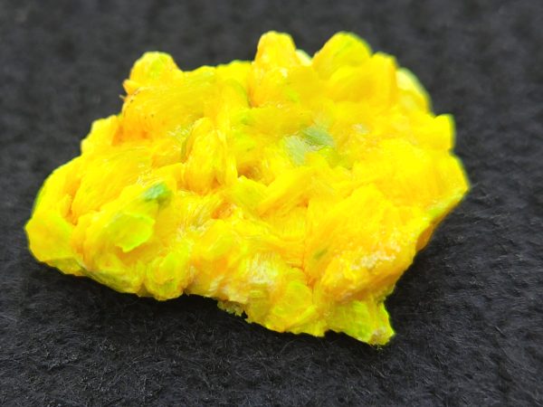 Autunite Crystal in Perky Box, 5.8 Grams – Fluorescent Uranium Ore - Image 5