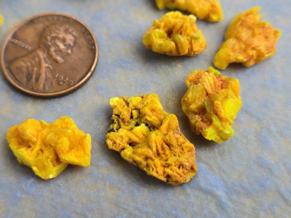 10 Piece Autunite Lot  ~ Fluorescent Uranium Ore - Image 7