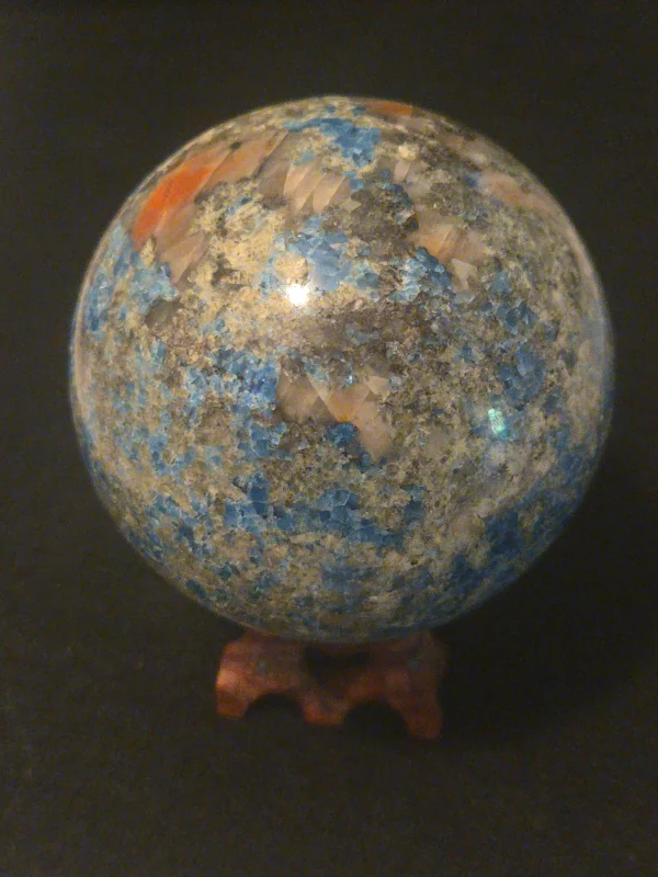Apatite & Sunstone Sphere with Unknown Radioisotope(s) - 624 Grams - Image 8