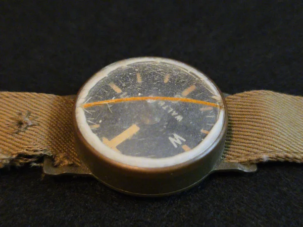Waltham Wrist Compass - U.S. Navy,  R88-C-890 ~ Ra-226 - Image 7