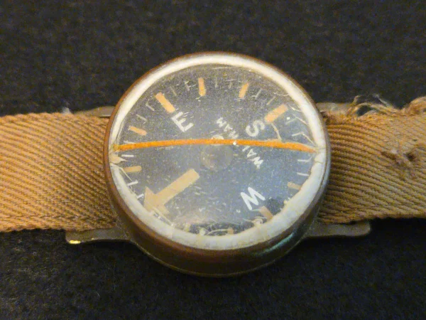 Waltham Wrist Compass - U.S. Navy,  R88-C-890 ~ Ra-226 - Image 8